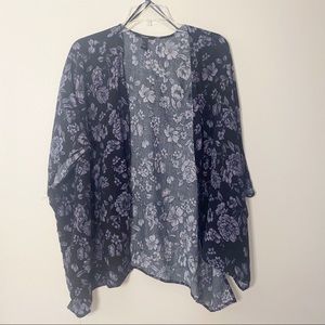 Forever 21- Black & Gray Floral Draping Kimono